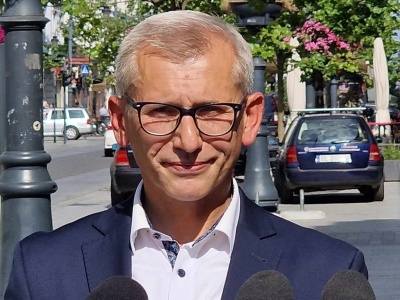 Senator Kwiatkowski zawieszony w prawach członka klubu