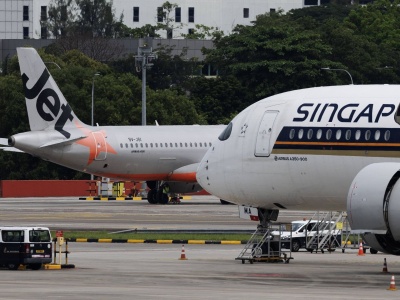 Singapur wprowadza nowy podatek ekologiczny. Doliczy go do biletów lotniczych