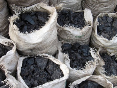 Zaoszczędzisz na ogrzewaniu 11 tys. zł. Musisz tylko nie kupować polskiego węgla