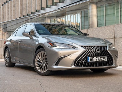 Lexus ES z polskiego salonu pokonał 750 tys. km. Lista awarii? Bardzo krótka