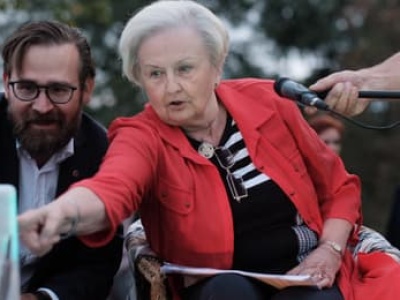 Prof. Łętowska: Okrężną drogą do legalizacji małżeństw jednopłciowych. Dobre i to!