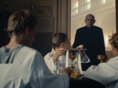 „Ministranci” to mniej depresyjny „Kler”. Dlaczego w polskim kinie musi wiać nudą?