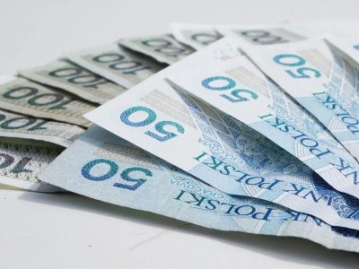 Polacy oszczędzą więcej bez podatku. IKE z rekordowym limitem w 2026 roku