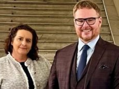 Księżna Lubomirska i żona ambasadora Turcji. Wystroiły się na spotkanie?