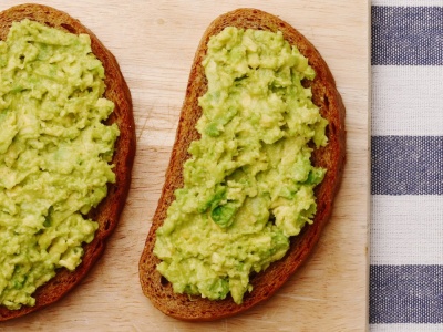 Owoc, który na diecie zastąpi masło. Sekret długowieczności