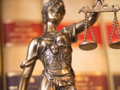 Pierwszy akt oskarżenia w sprawie Collegium Humanum, przed sądem odpowie 29 osób