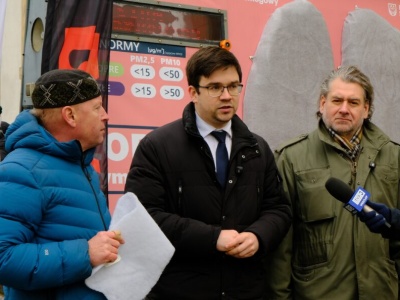 Antidotum na wampiry energetyczne. Samorządy walczą o Ciepłe Mieszkanie