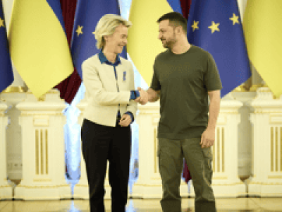 Von der Leyen: Zapewnić stabilne finansowanie dla Kijowa