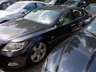 Auto nawet za połowę ceny. Możesz kupić auto od komornika