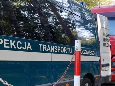 Nie tylko policja używa nieoznakowanych radiowozów. Uwaga na ITD