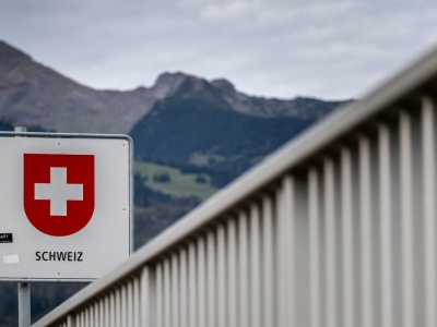 Szwajcaria wprowadzi limit mieszkańców? Plan popiera niemal połowa obywateli