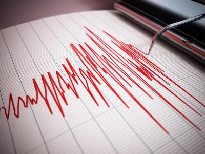 Ewakuacja w Japonii. Trzęsienie ziemi u wybrzeży kraju