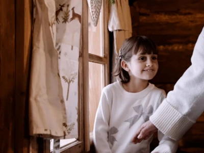 Świąteczny kiermasz na placu Wolnica. Krakowianie pomogą Hani z rzadką chorobą genetyczną