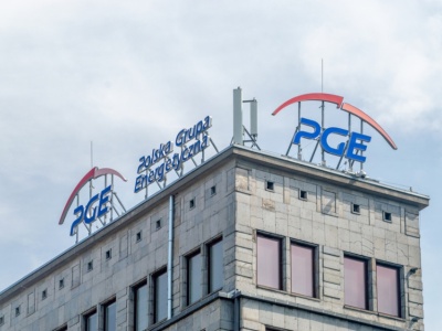 Zmiana na czele największej polskiej energetycznej spółki. Inwestorzy reagują, kurs PGE w dół