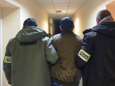 Papierosowa kontrabanda w wynajmowanym garażu