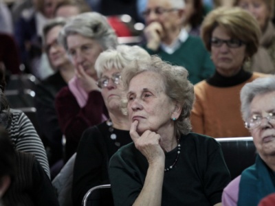 Powiaty mają uwagi do programu senioralnego. Jasne zasady to podstawa przejrzystości