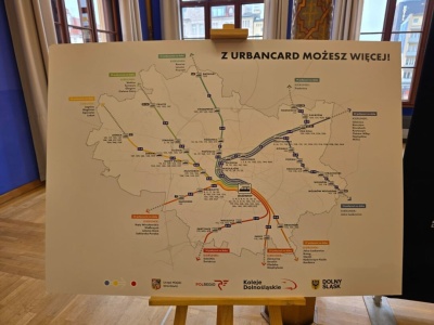 Urbancard w pociągach Kolei Dolnośląskich do 2030 roku. Kolejna umowa zawarta.