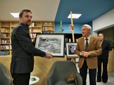 Pątnów: wernisaż wystawy fotograficznej Włodzimierza Kałczaka (zdjęcia)