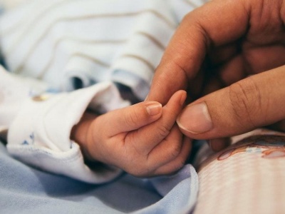 Rodzice uratowali miesięczne dziecko dzięki wskazówkom z SUC