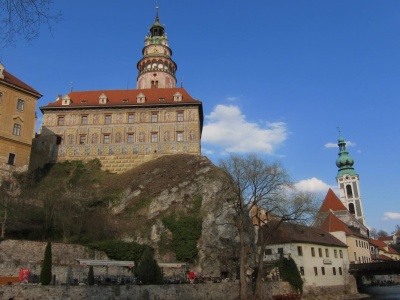 Symbole na murach i specjalna ochrona. Tego zamku ma nie ruszyć nawet wojna