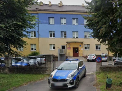 Grożna sytuacja na komisariacie. 