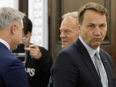 Te obciążenia wcale mu nie przeszkodzą. Po wyborach rola Sikorskiego może wzrosnąć