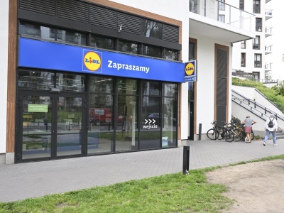 Grudniowe niedziele handlowe 2025. Zaplanuj świąteczne zakupy!