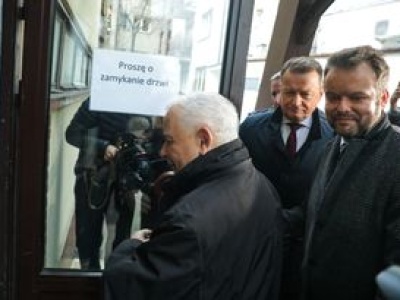 Wrze w PiS. Kulisy trzygodzinnego spotkania