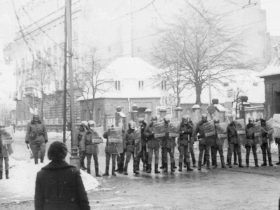 44 lata temu komuniści wprowadzili w Polsce stan wojenny. Nowy Sącz pamięta