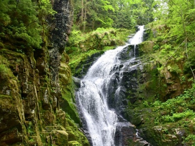 Widoki jak z powieści fantasy. To magiczne miejsce znajduje się w Polsce