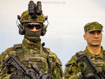 Siły Zbrojne Republiki Słowackiej prezentują nowy kamuflaż i broń Grand Power