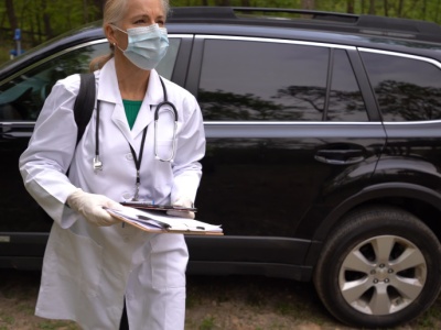 Nowe zasady dokumentacji medycznej. Ulica Wydumana 7/8? Lekarze pytają, co wpisywać