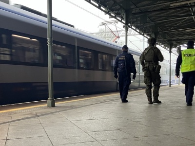 Alarm w pociągu tuż przed granicą. 