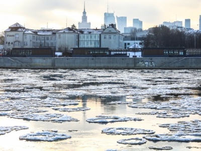 Niebezpieczne zjawisko pojawia się na rzekach podczas mrozu. Co to śryż?