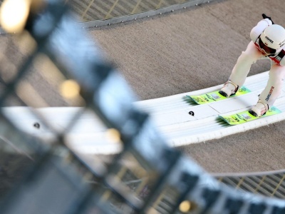 Polak odleciał i walczy o podium! Wielkie emocje w Klingenthal