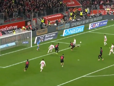 NIESAMOWITE trafienie „skorpionem” w Bundeslidze! Gol sezonu?