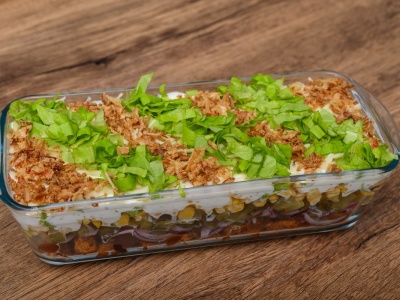 Lepsza niż jarzynowa. Sałatka milionera robi furorę, gdy przychodzą do mnie goście