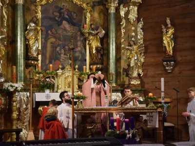 W Kościele katolickim III niedziela adwentu jest niedzielą gaudete, czyli radości