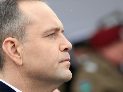 Prezydent Karol Nawrocki tłumaczy się z wet. 