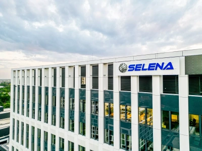 Selena FM podpisała umowę nabycia 100% udziałów lidera płyt warstwowych w Portugalii