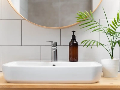 Czarne fugi? Zmieszaj trzy składniki. Efekt widać po kilku minutach