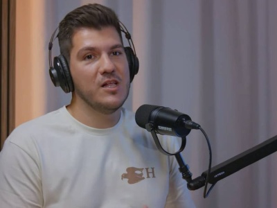 Słynny dziennikarz przyjechał do Polski. 