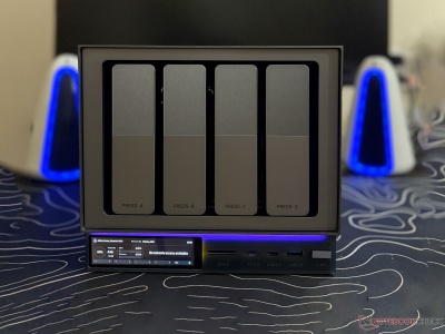 Zettlab D4 hands-on review: Sleek 4-bay AI NAS with support for 100 TB storage