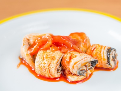 Przepis Magdy Gessler na śledzia po kaszubsku. Sekret tkwi w marynacie