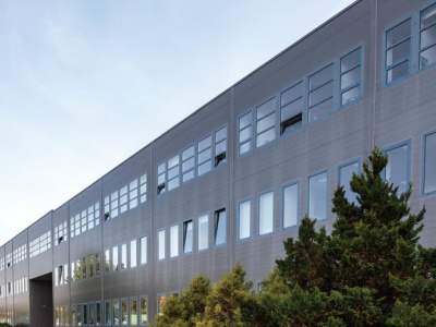 Duża transakcja na rynku nieruchomości. Deweloper z Katowic na zakupach w Warszawie