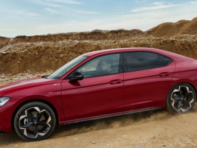 Tak działa napęd 4x4 w samochodach osobowych. Jego obecność daje kierowcom mnóstwo korzyści