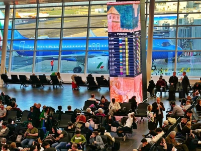 Trudne dni na latanie po Europie. Strajki jeszcze przed świętami