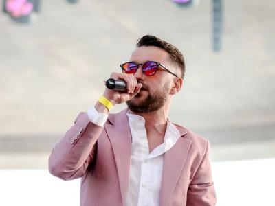 Jak powstał zespół Defis? Historia hitów i drogi do popularności