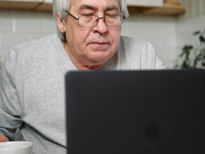 Praca po 60-tce może zwiększyć emeryturę o kilkanaście procent