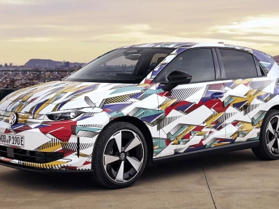 ID. Polo coraz bliżej. Wiemy coraz więcej. Cztery warianty mocy i do 450 km zasięgu